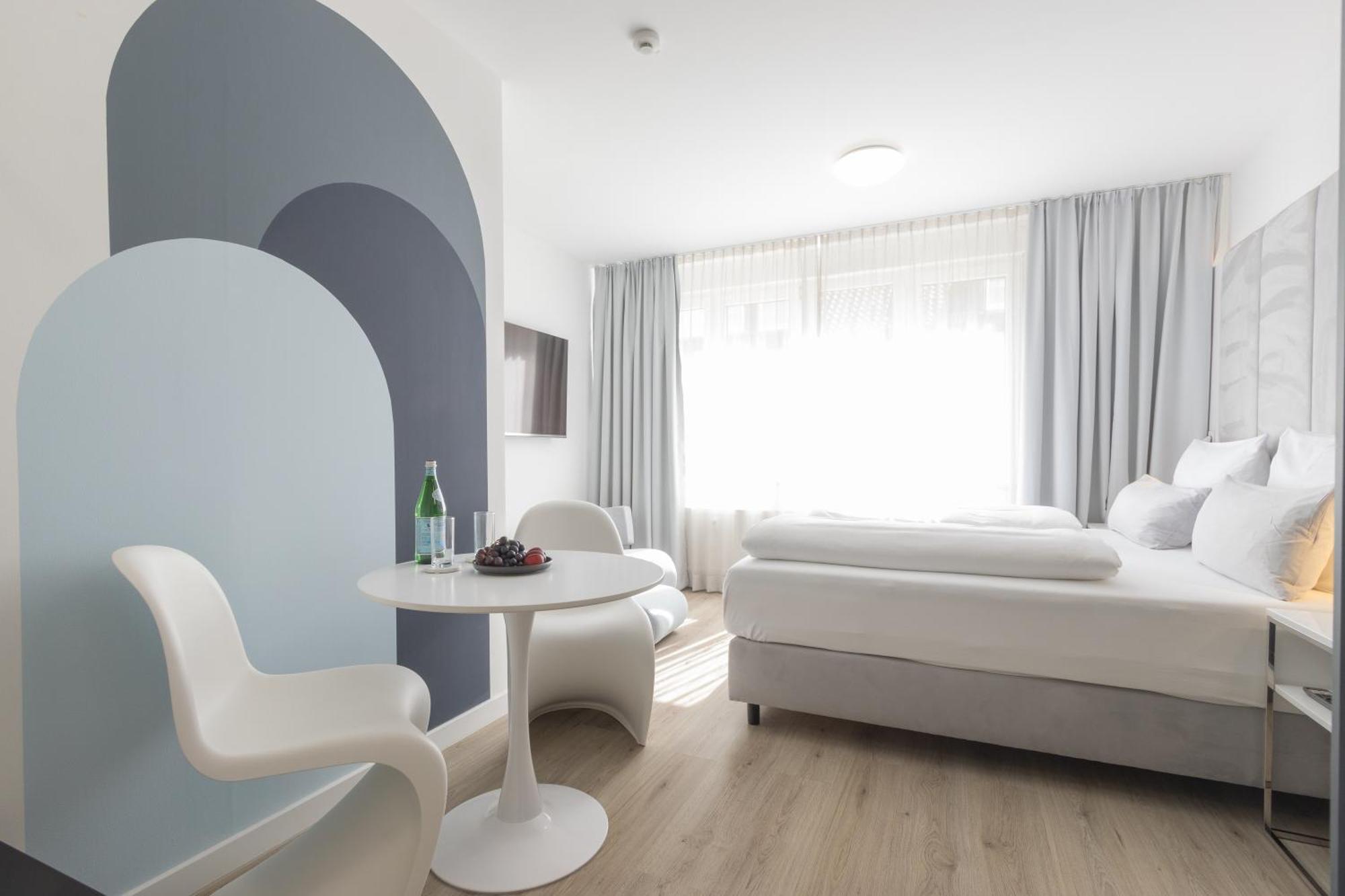 Zzzpace Smart-Hotel Krefeld Exteriör bild